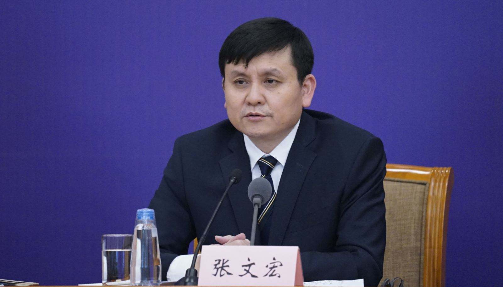 “或将长久斗争病毒”，网上注册商标成首选